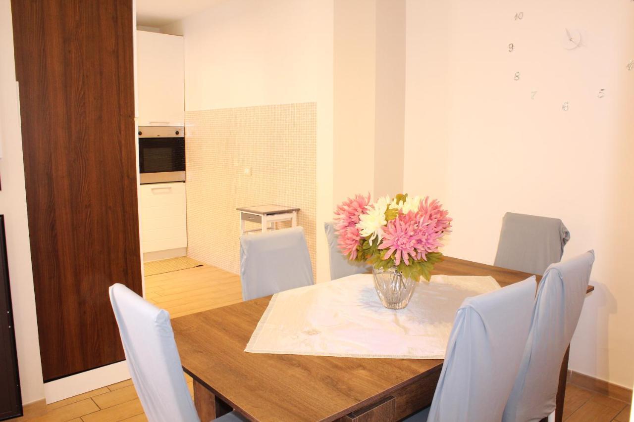 קאריני Villa Marchele מראה חיצוני תמונה