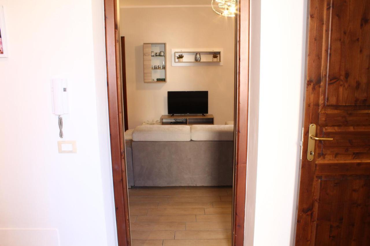 קאריני Villa Marchele מראה חיצוני תמונה