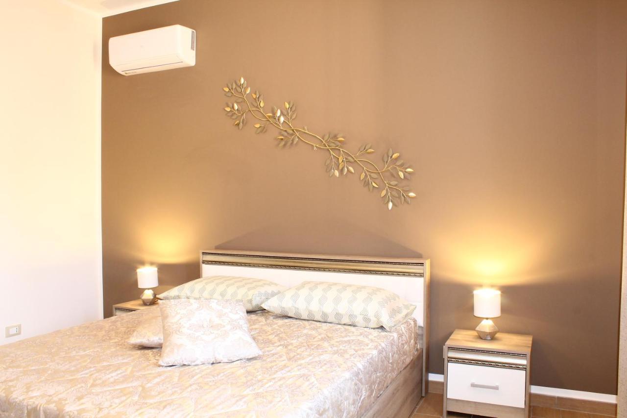 קאריני Villa Marchele מראה חיצוני תמונה