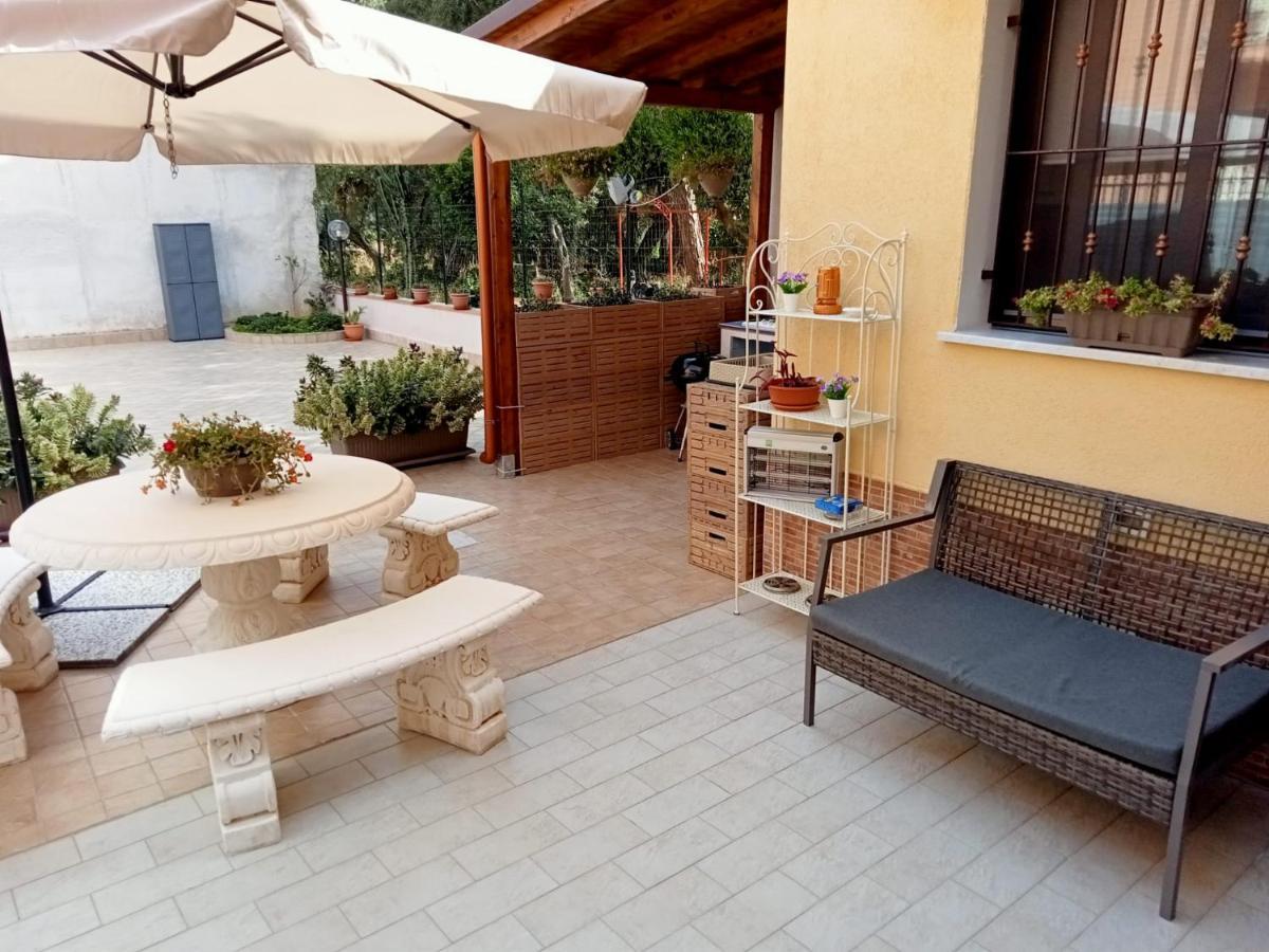 קאריני Villa Marchele מראה חיצוני תמונה